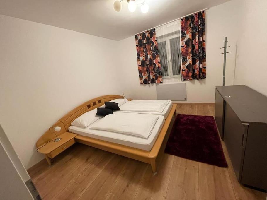 Rr-Rooms Ferienwohnung Юденбург Екстериор снимка